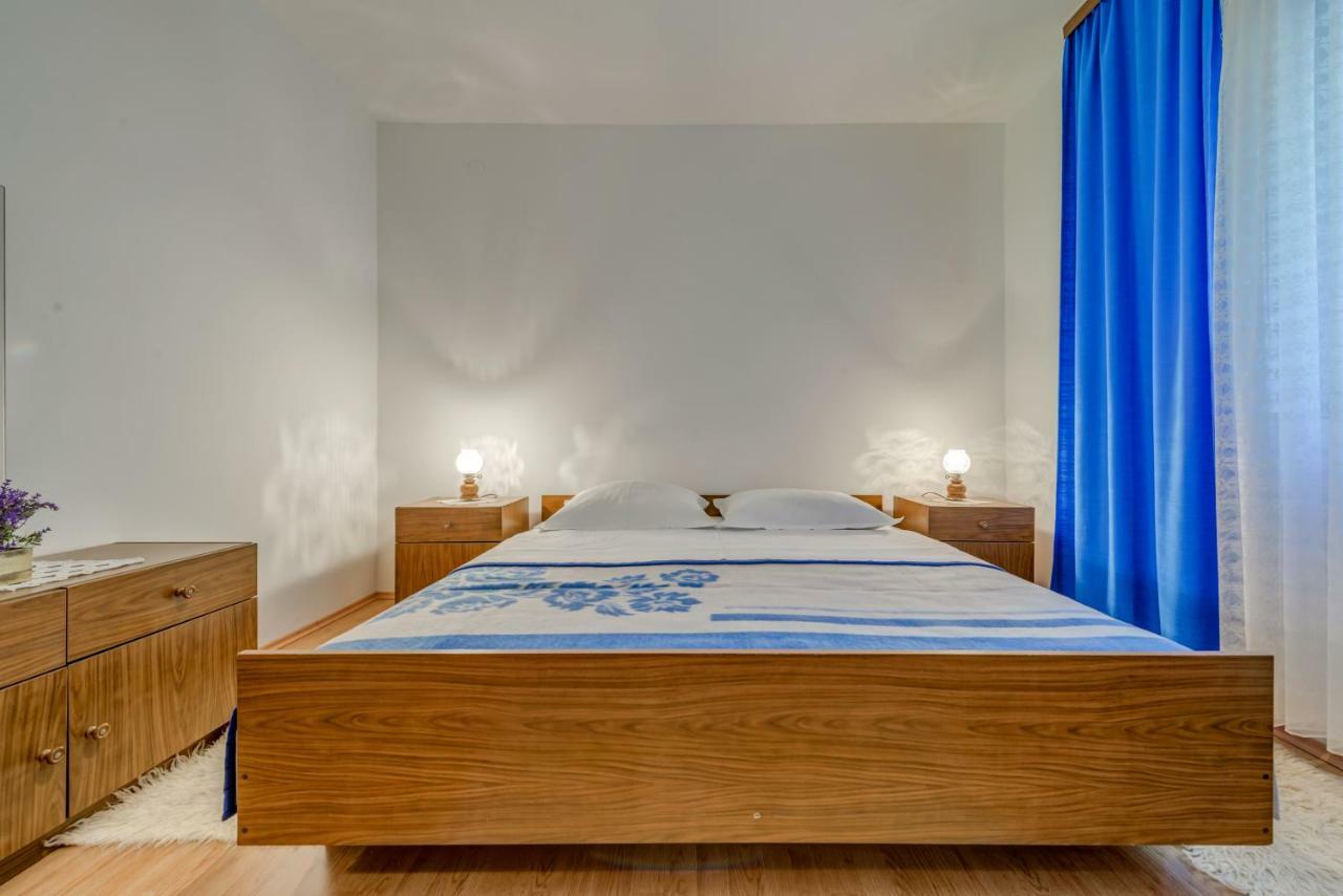 Apartment Luce โปดสตรานา ภายนอก รูปภาพ
